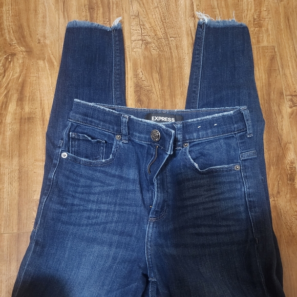 Express Denim - Express Skinny Jeans.